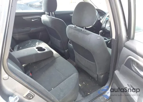 2015 Nissan Altima 2.5 Sv из США, поврежденный, VIN 1N4AL3AP9FC236054